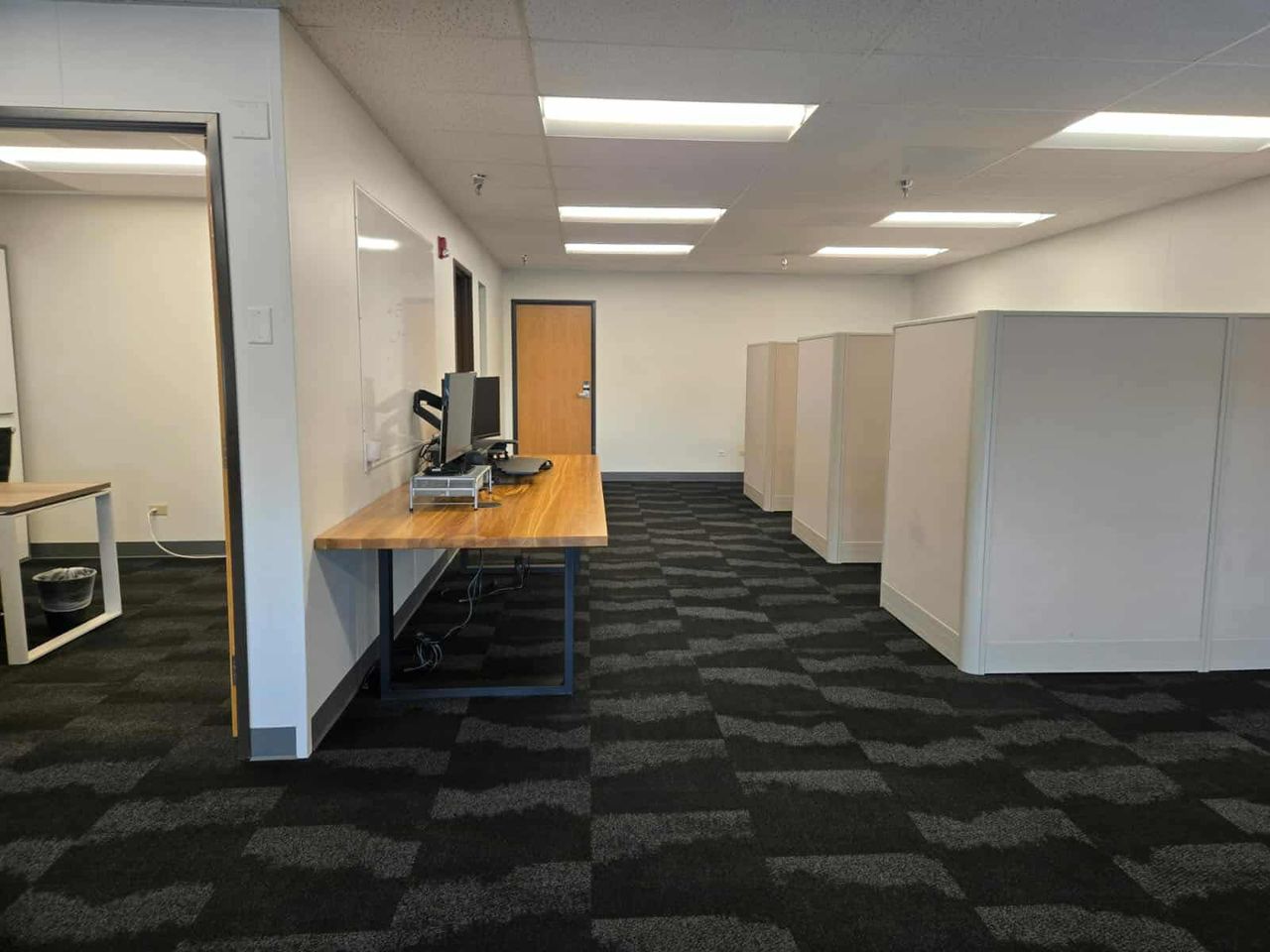 Luxury Office Complex 1